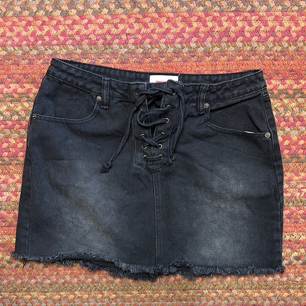 RETRO VTG BLACK LACE UP DENIM MINI SKIRT